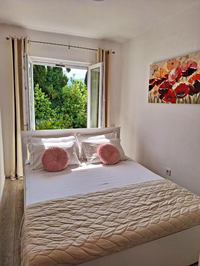 Apartment Ivy Mlini Exterior foto