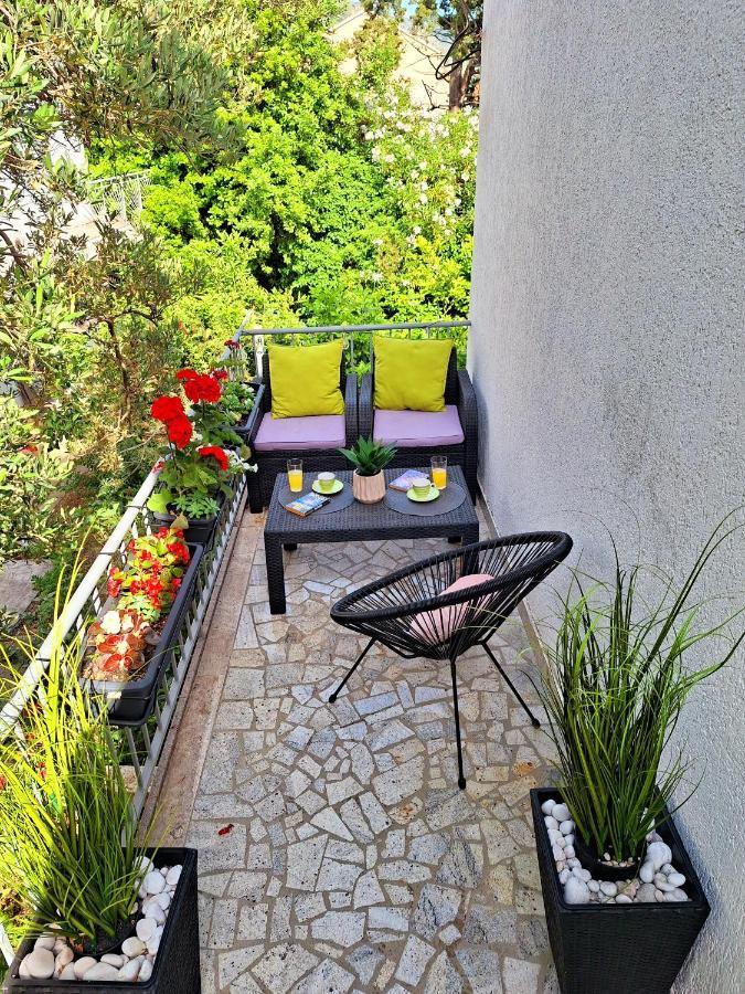 Apartment Ivy Mlini Exterior foto